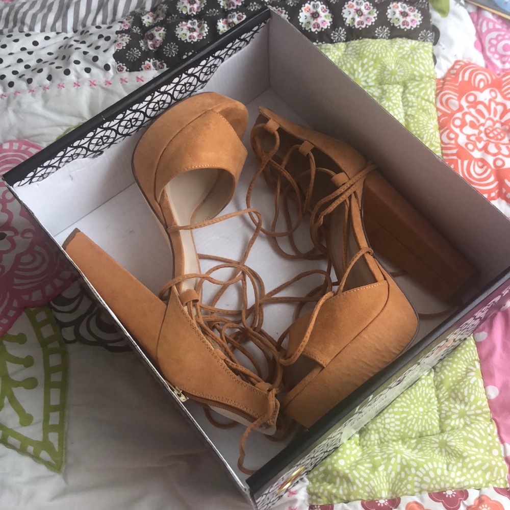 Open toed platform lace up heel